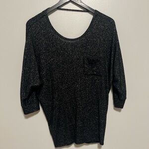 Daytrip blouse with knotted back size XS